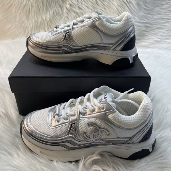 Chanel CC Runner argent