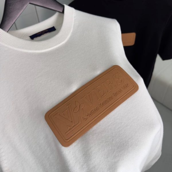 T-shirt Louis Vuitton Patch en cuir