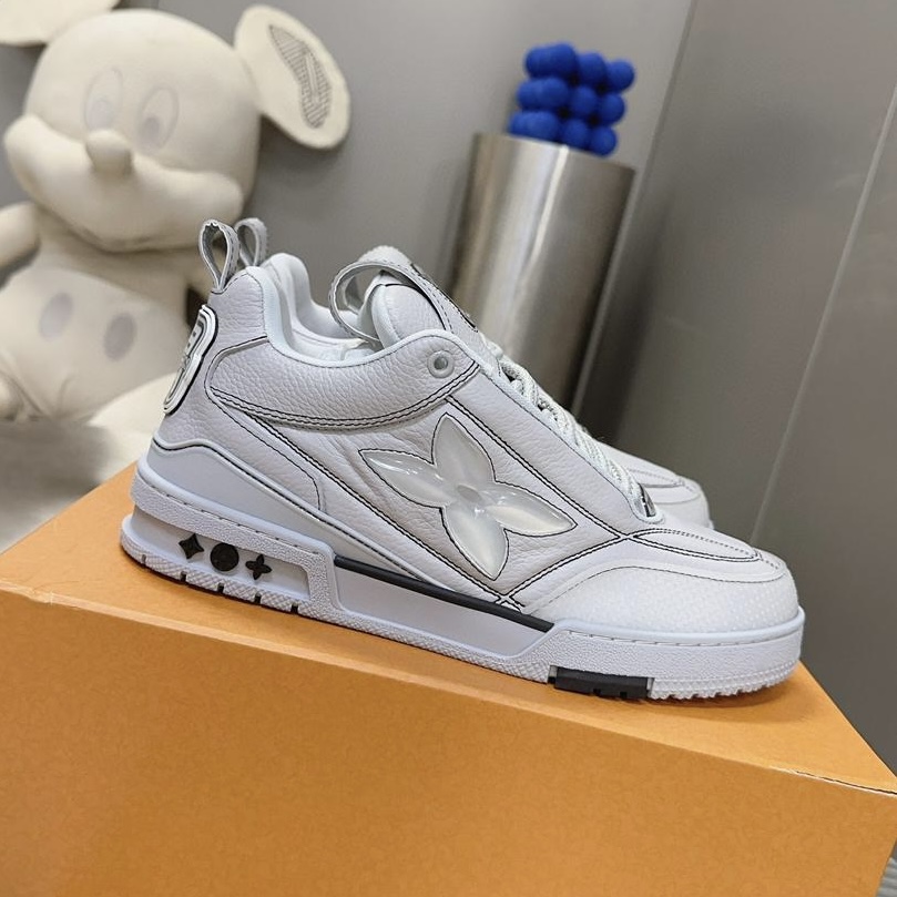 LV Skate Sneaker Gris